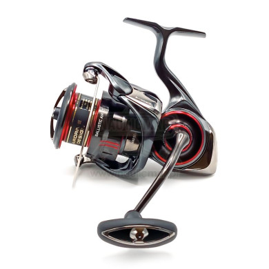Carreto Daiwa Ballistic 25 Air 5000 D CXH | Nauticmar