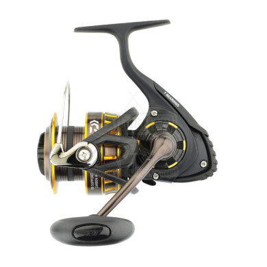 Carreto Daiwa BG 4000 | Nauticmar