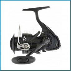 Carreto Daiwa BG Nero 3000 (Black Gold Nero)